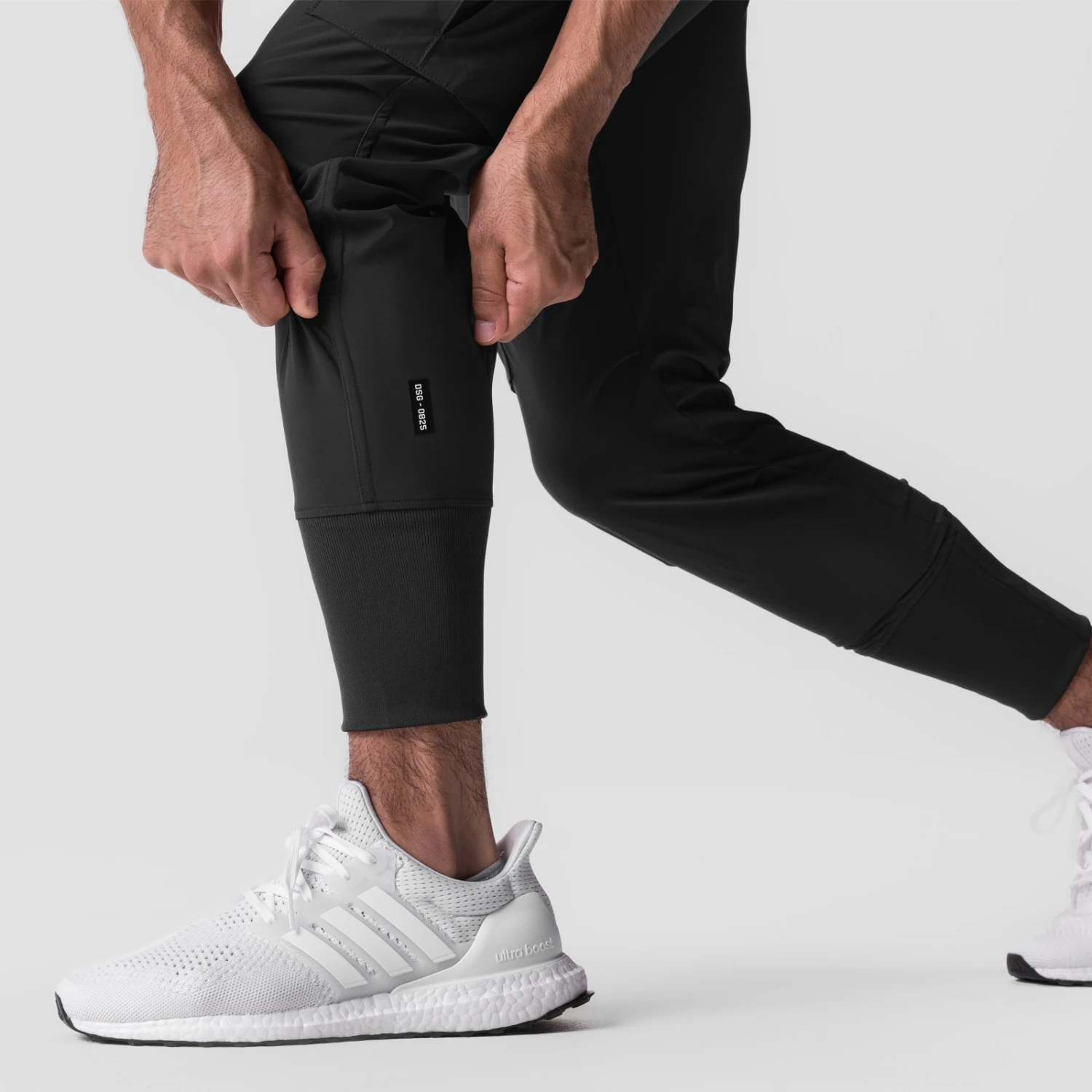 0825. Tetra-Lite® Cargo High Rib Jogger - Black 7 0825. Tetra-Lite® Cargo High Rib Jogger - Black - Image 5