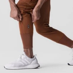 0825. Tetra-Lite® Cargo High Rib Jogger - Rust -Fashion Shop 0825 Rust0825 Beige HiRibCargoJogger 5