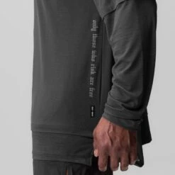 0842. 3D-Lite® 2.0 Layered Long Sleeve - Space Grey "OTWR" -Fashion Shop 0842 SPACEGREY LayeredL S 2