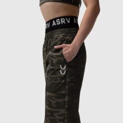 W036. Ripstop Relaxed Track Pant - Dark Camo -Fashion Shop 7M3A6334