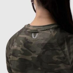 W018. AeroSilver® Cropped Tee - Dark Camo -Fashion Shop 7M3A6427