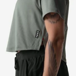ASRV X Equinox AeroSilver® Cropped Training Tee - Sage -Fashion Shop Aerosilver Tee Sage Detail