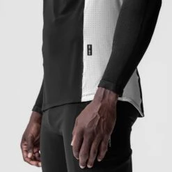 0949. Laser-Vent™ Singlet Tank - Black/White -Fashion Shop BLACK WHITE LaserVent SingletTank4