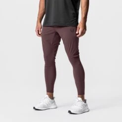 0699. Tetra-Lite® Hybrid Jogger - Plum -Fashion Shop CC3E Comm 166
