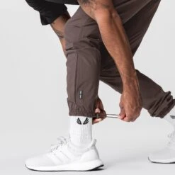 0494. Ultralight Track Pant - Deep Taupe -Fashion Shop CC3E Comm 220