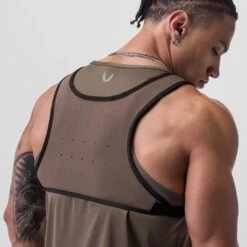 0711. Cordura® Lightweight Chest Pack - Deep Taupe -Fashion Shop DeepTaupe ChestPack 1