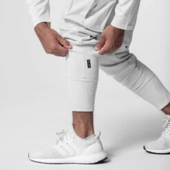 0654. Tech-Terry™ Cargo High Rib Jogger - White -Fashion Shop Fall 22 E Comm 417 2 white