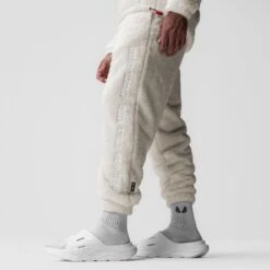 0692. Sherpa Recovery Sweats - Ivory Cream/White -Fashion Shop IvoryCream White SherpaSweats1