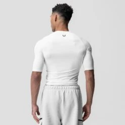 1027. WarpFlexx-Lite™ Half-Sleeve Baselayer - White 9 1027. WarpFlexx-Lite™ Half-Sleeve Baselayer - White -Fashion Shop WHITE Warpflexx Baselayer1