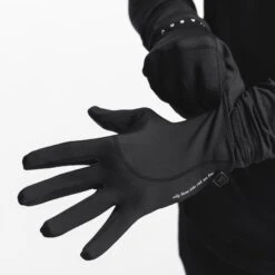 0546. Aeroheat® Lightweight Gloves - Black/White -Fashion Shop Winter21E Comm 250