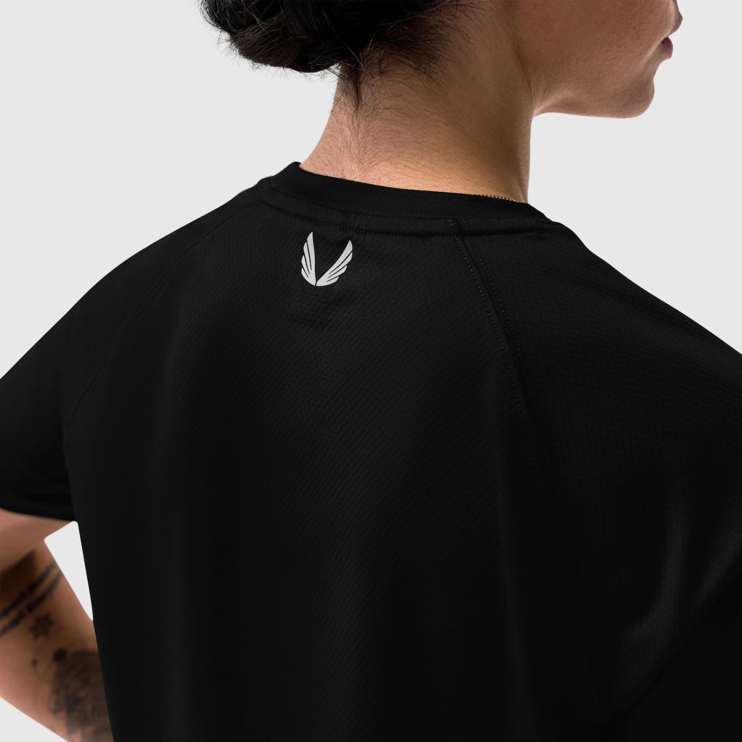 W018. AeroSilver® Cropped Tee - Black 7 W018. AeroSilver® Cropped Tee - Black - Image 5